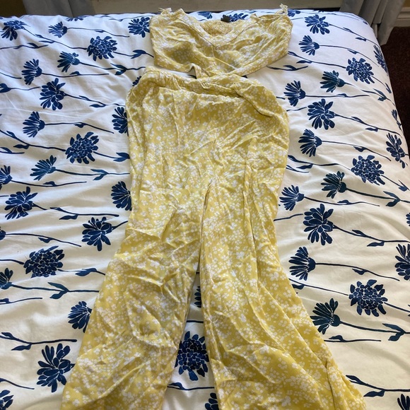 Yellow Aerie Romper w/cutouts - Picture 3 of 4